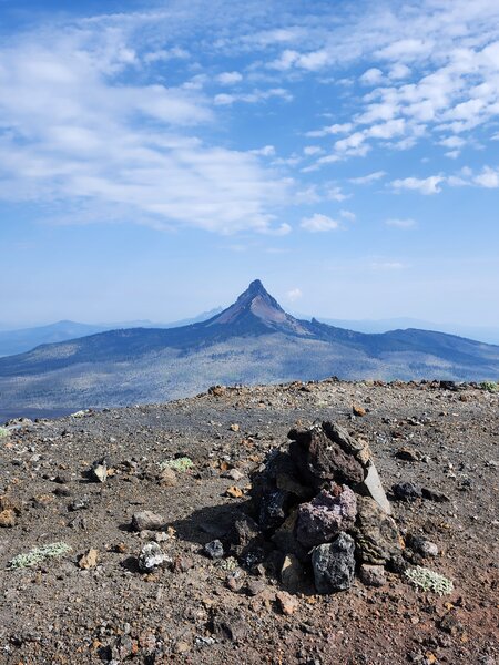 Mt. Washington as seen from the summit of Belknap Crater (perhaps the cairn is dreaming of growing up to be like Washington)