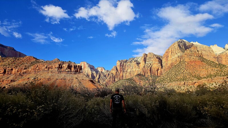 Exploring off the Pa'rus Trail