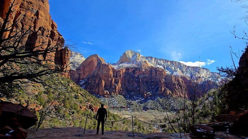 Middle Emerald Pool