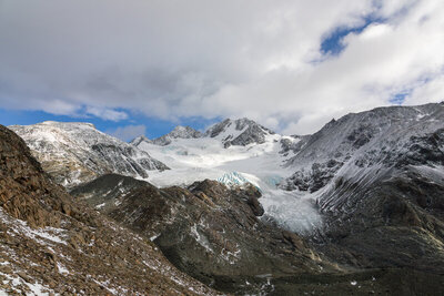 A glacier below Cerro Amistad.
