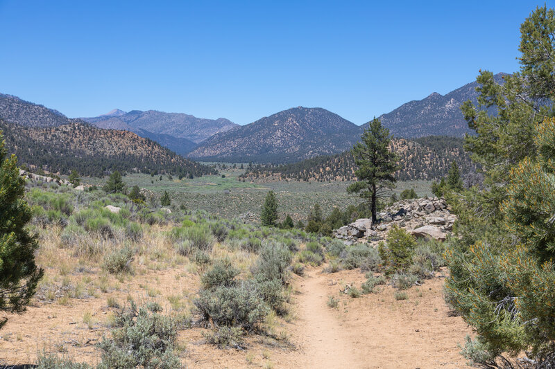 Approaching Kennedy Meadows.