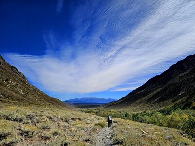 Almost back to the trailhead at McGee Creek.